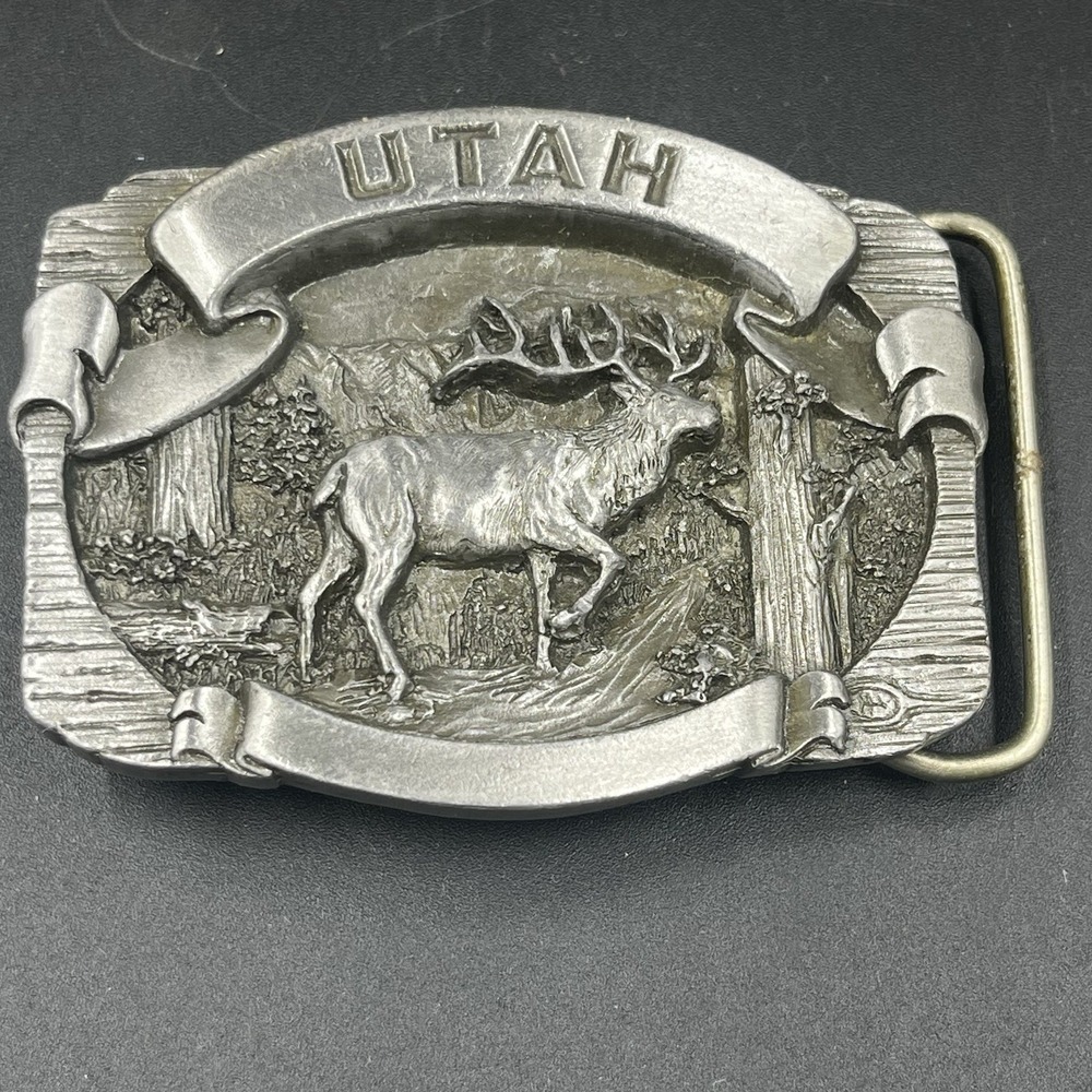 Vintage 1990 C&J Pewter Belt Buckle Deer Buck Doe‎ C+J CJ Made in USA 3"